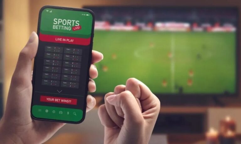 Why Late Night Football Betting Sessions Often Feel More Intense Online